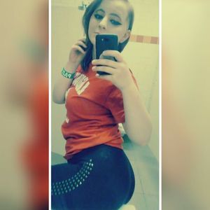 Meet your Posher, Alexis